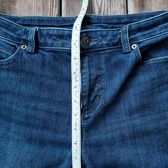 Duluth Trading Company Slim Straight Jeans - Picture 7 of 10